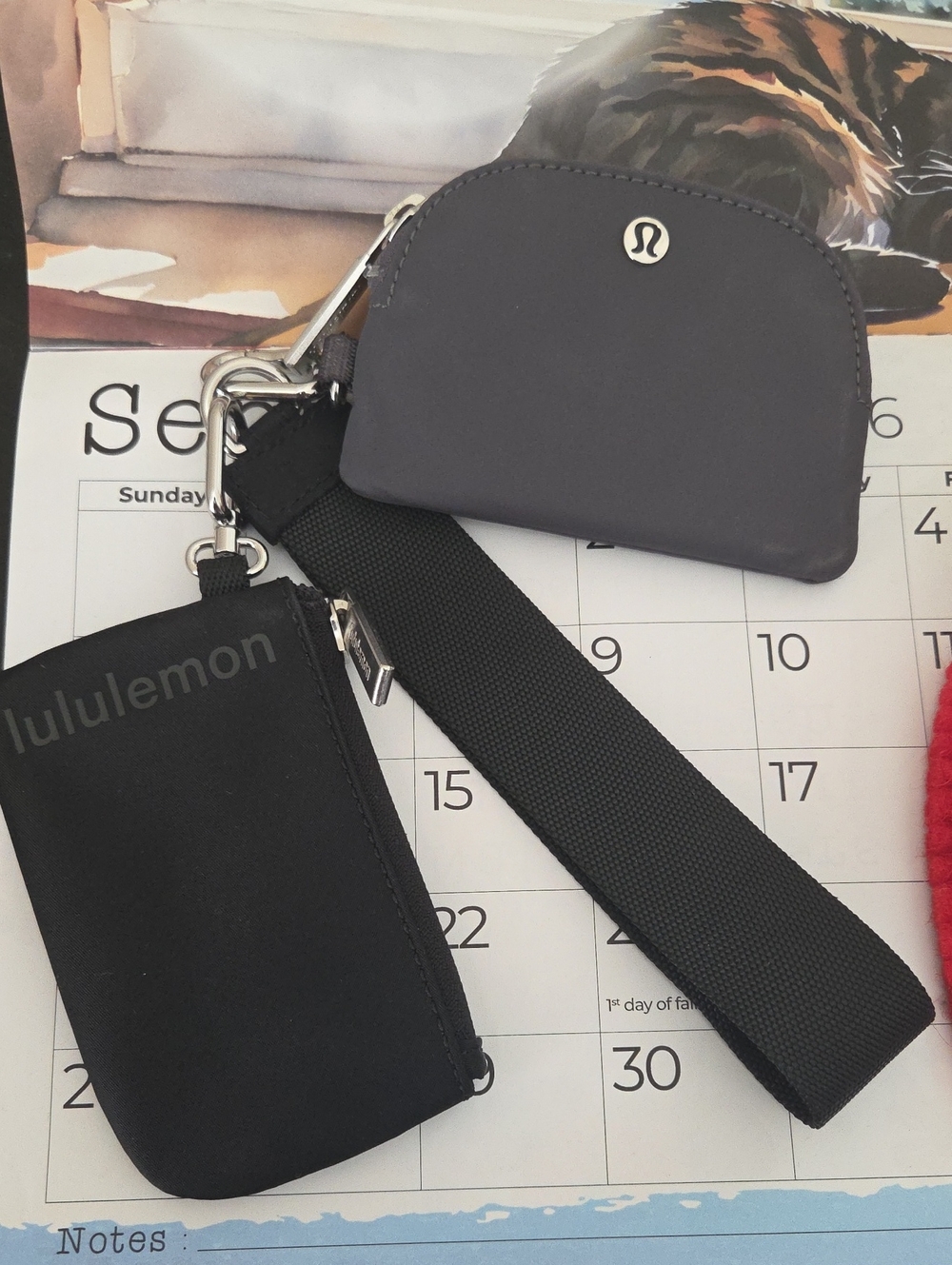 Lululemon Key Pouch Duo in Gray and Black